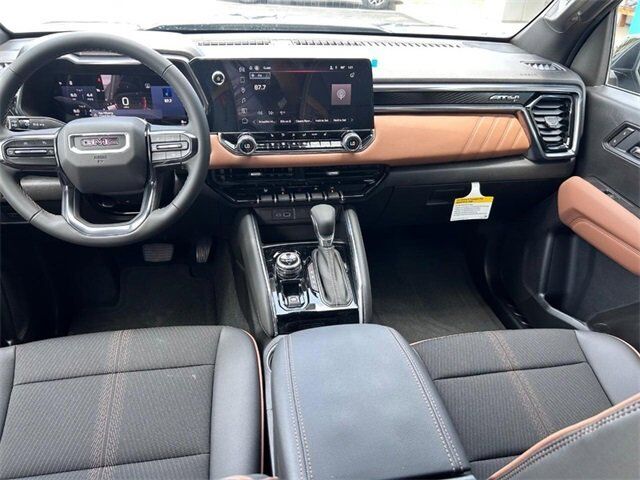 2025 GMC Canyon AT4 Farmington MO