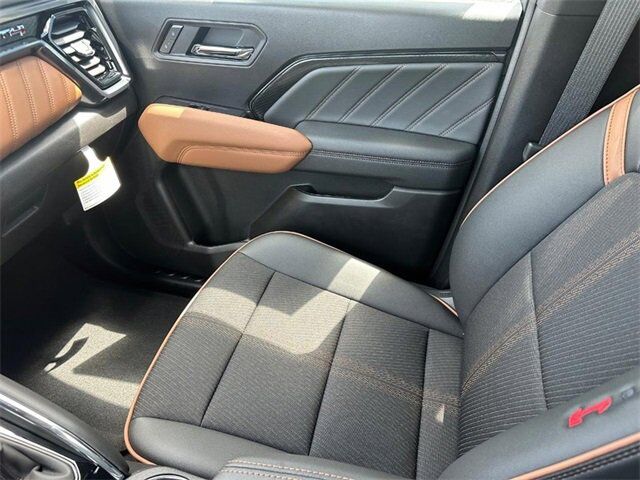 2025 GMC Canyon AT4 Farmington MO