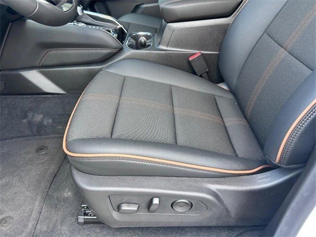 2025 GMC Canyon AT4 Farmington MO