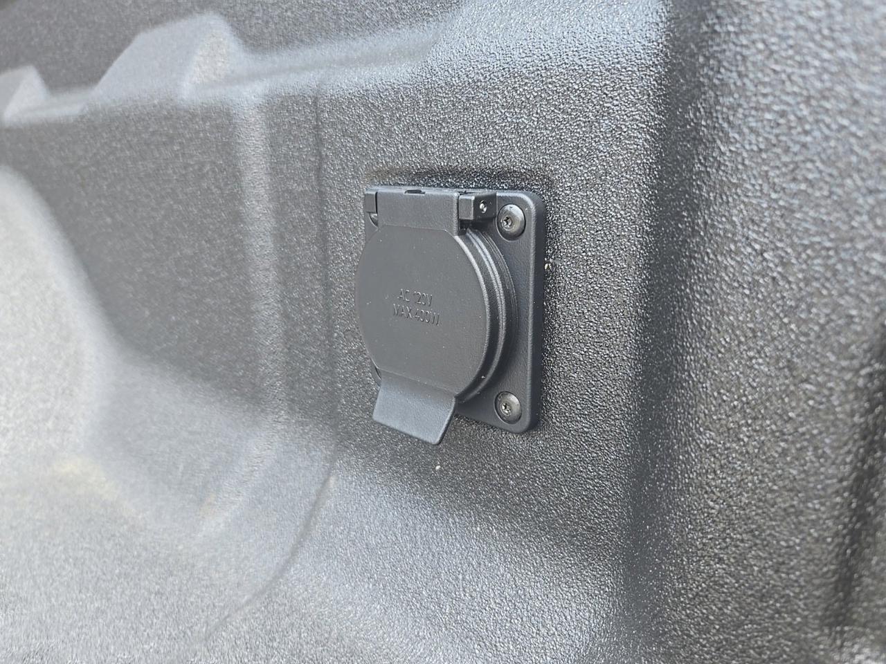 2025 GMC Canyon AT4 Fredericksburg VA