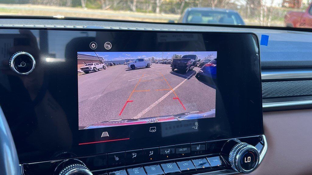 2025 GMC Canyon AT4 Fredericksburg VA