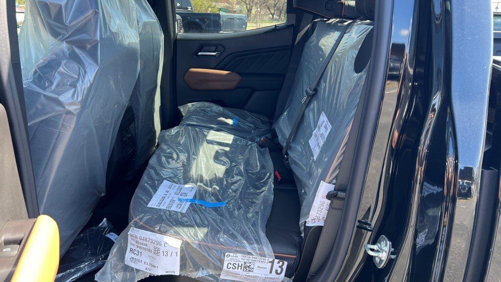 2025 GMC Canyon AT4 Fredericksburg VA