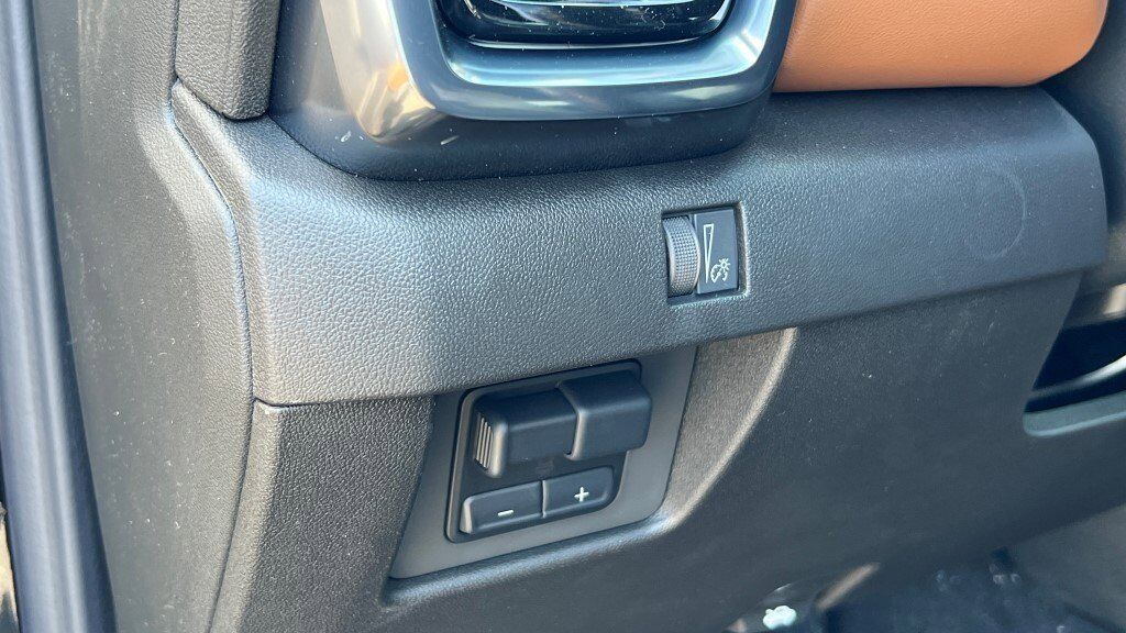 2025 GMC Canyon AT4 Fredericksburg VA