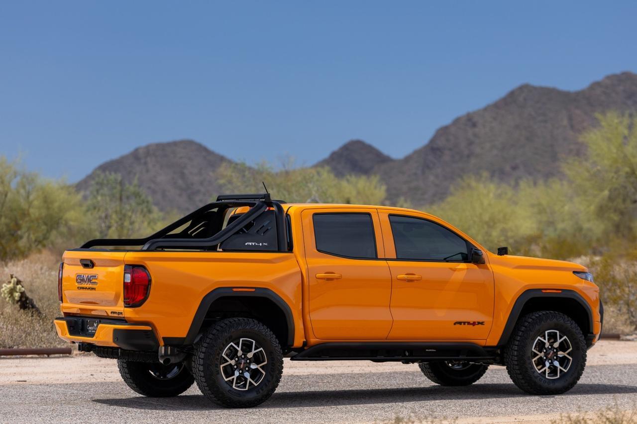 2025 GMC Canyon AT4X Crew Cab 4WD Highly Optioned $73k MSRP Scottsdale AZ