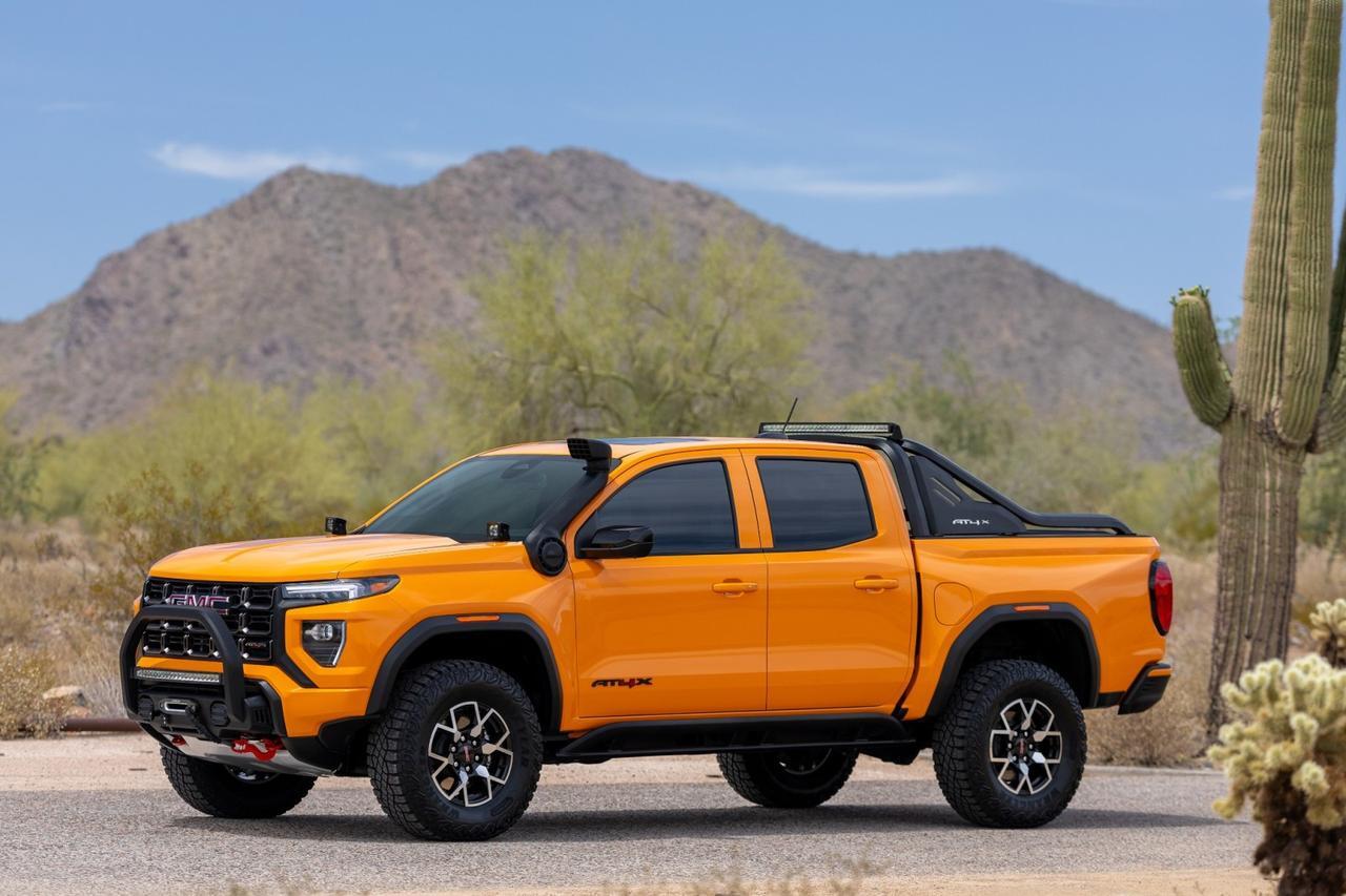 2025 GMC Canyon AT4X Crew Cab 4WD Highly Optioned $73k MSRP Scottsdale AZ