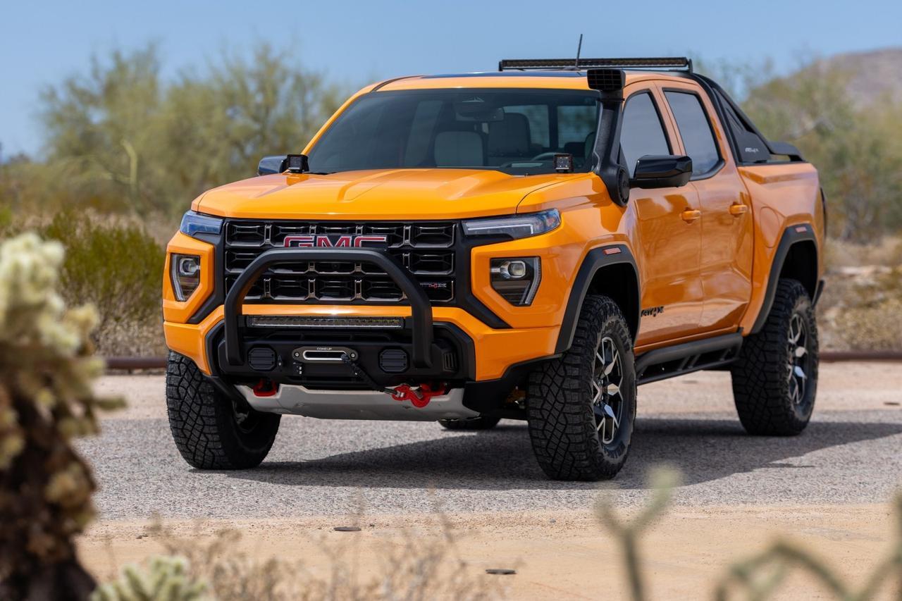 2025 GMC Canyon AT4X Crew Cab 4WD Highly Optioned $73k MSRP Scottsdale AZ