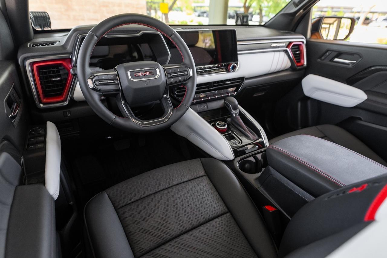 2025 GMC Canyon AT4X Crew Cab 4WD Highly Optioned $73k MSRP Scottsdale AZ