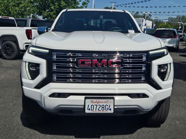 2025 GMC Canyon Denali