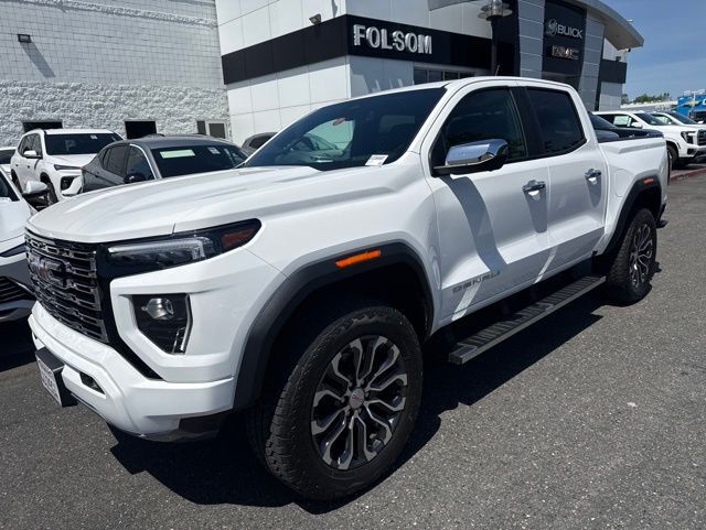 2025 GMC Canyon Denali