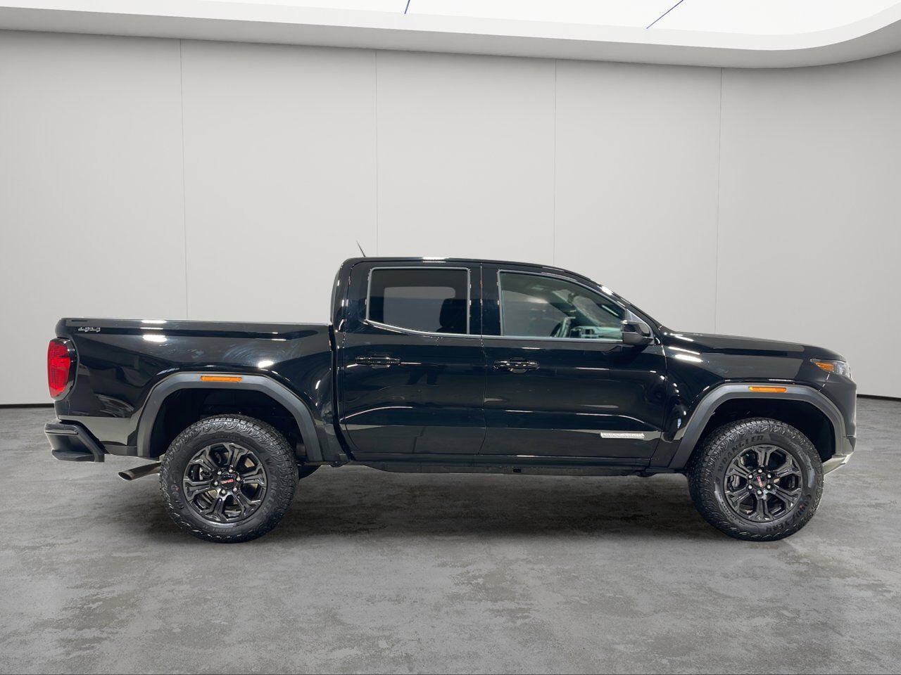 2025 GMC Canyon Elevation Sherwood Park AB