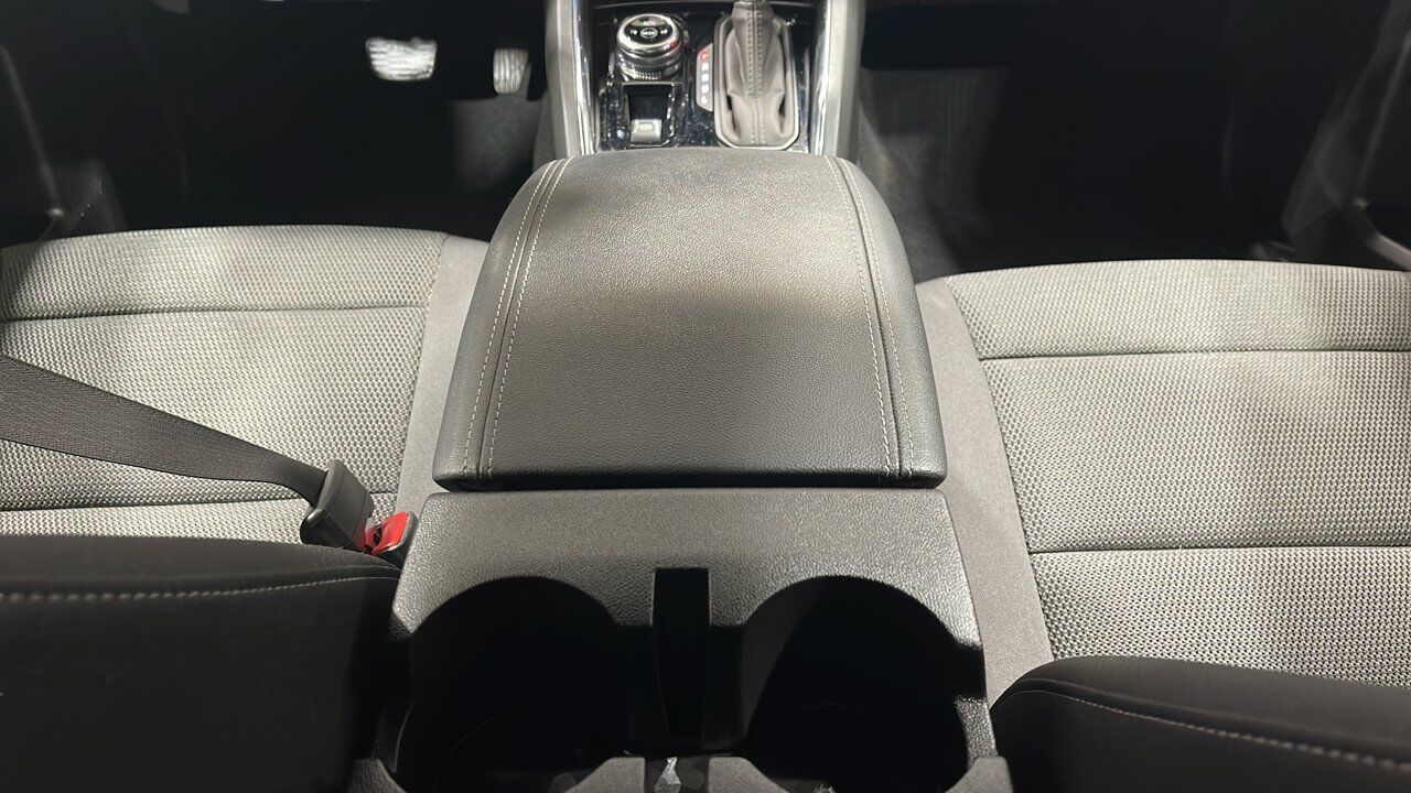 2025 GMC Canyon Elevation Sherwood Park AB