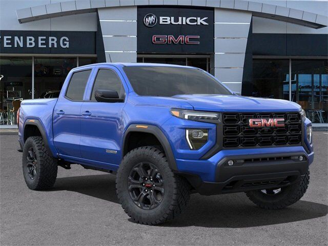 2025 GMC Canyon Elevation Carbondale IL