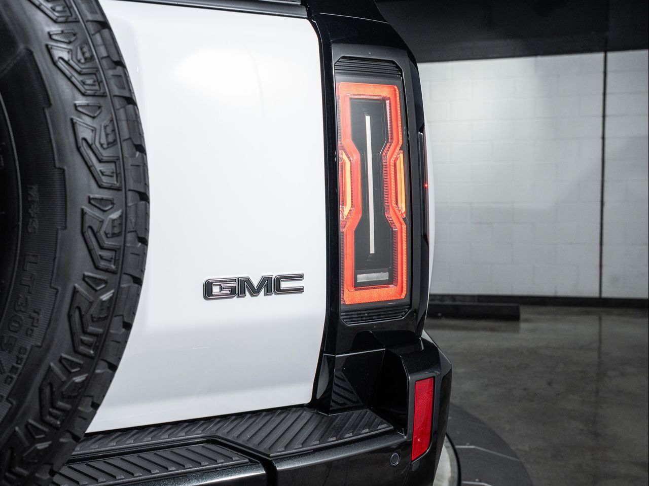 2025 GMC HUMMER EV SUV 2X Santa Clarita CA