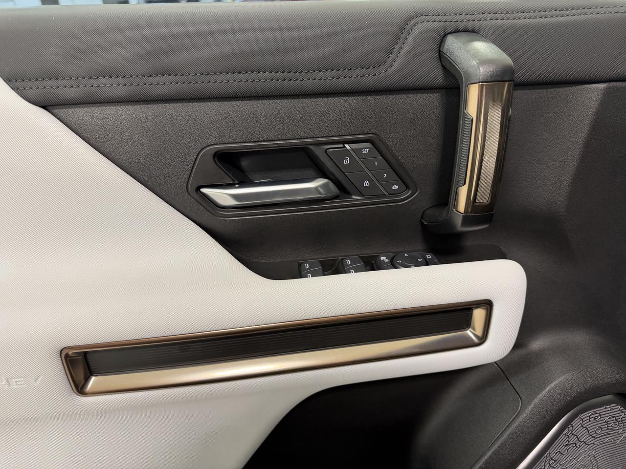2025 GMC HUMMER EV SUV 3X San Antonio TX