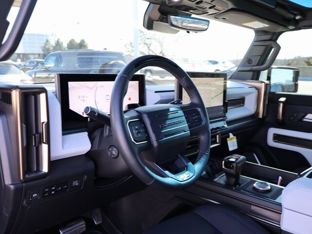 2025 GMC Hummer EV Pickup 3X Oshkosh WI