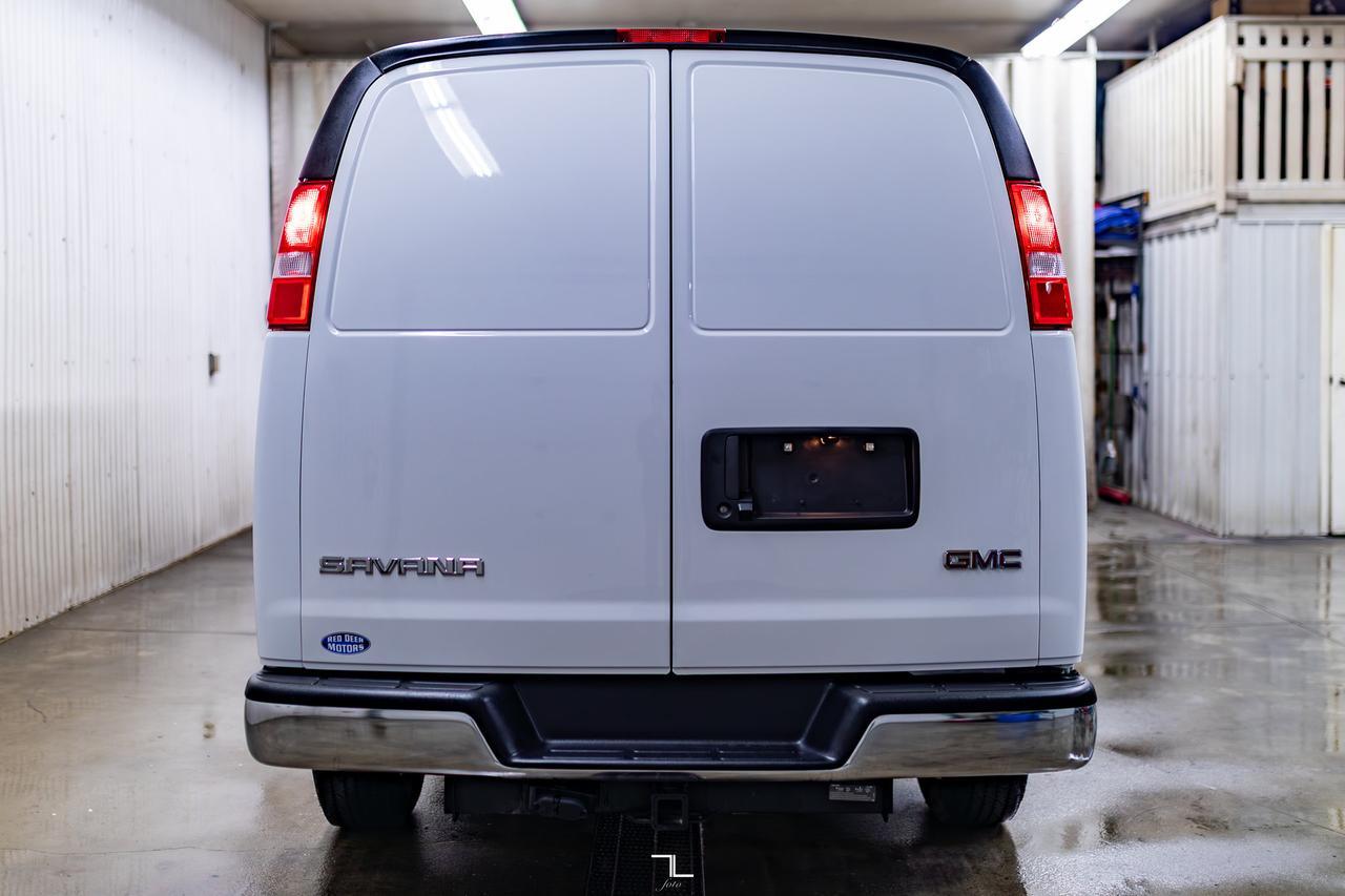 2025 GMC Savana 2500 Extended Cargo Van BCam Red Deer AB