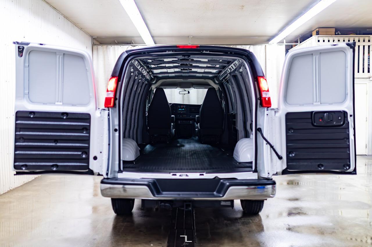 2025 GMC Savana 2500 Extended Cargo Van BCam Red Deer AB