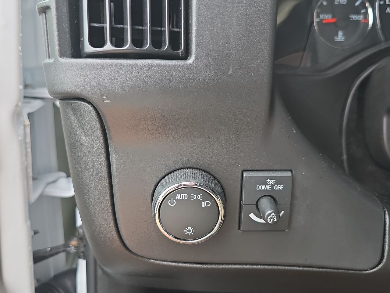 2025 GMC Savana 2500 Work Van Columbus OH