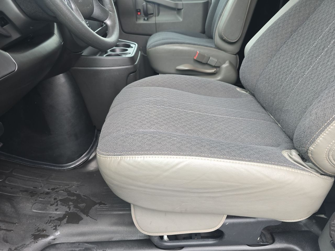 2025 GMC Savana 2500 Work Van Columbus OH