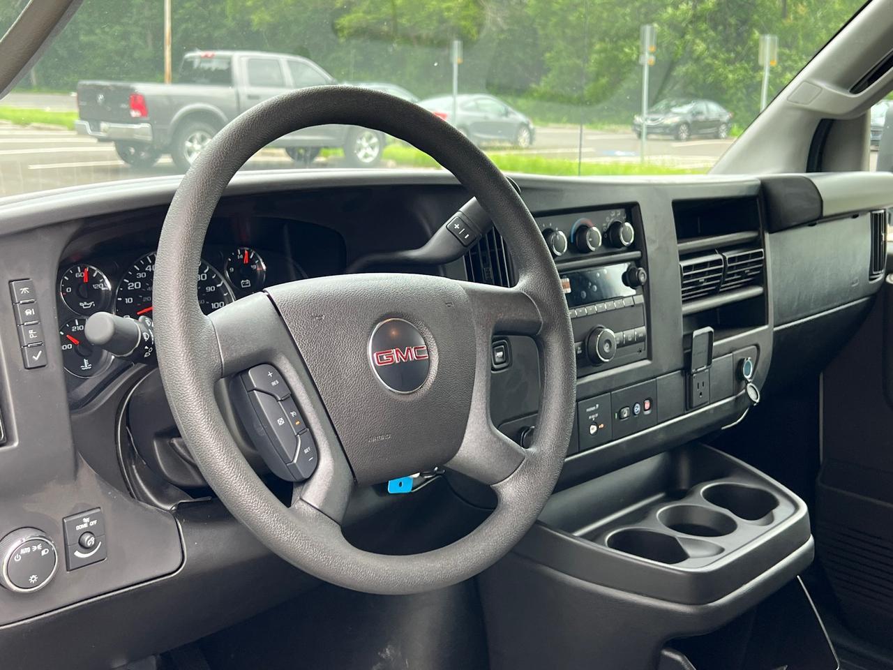 2025 GMC Savana 2500 Work Van Hagerstown MD