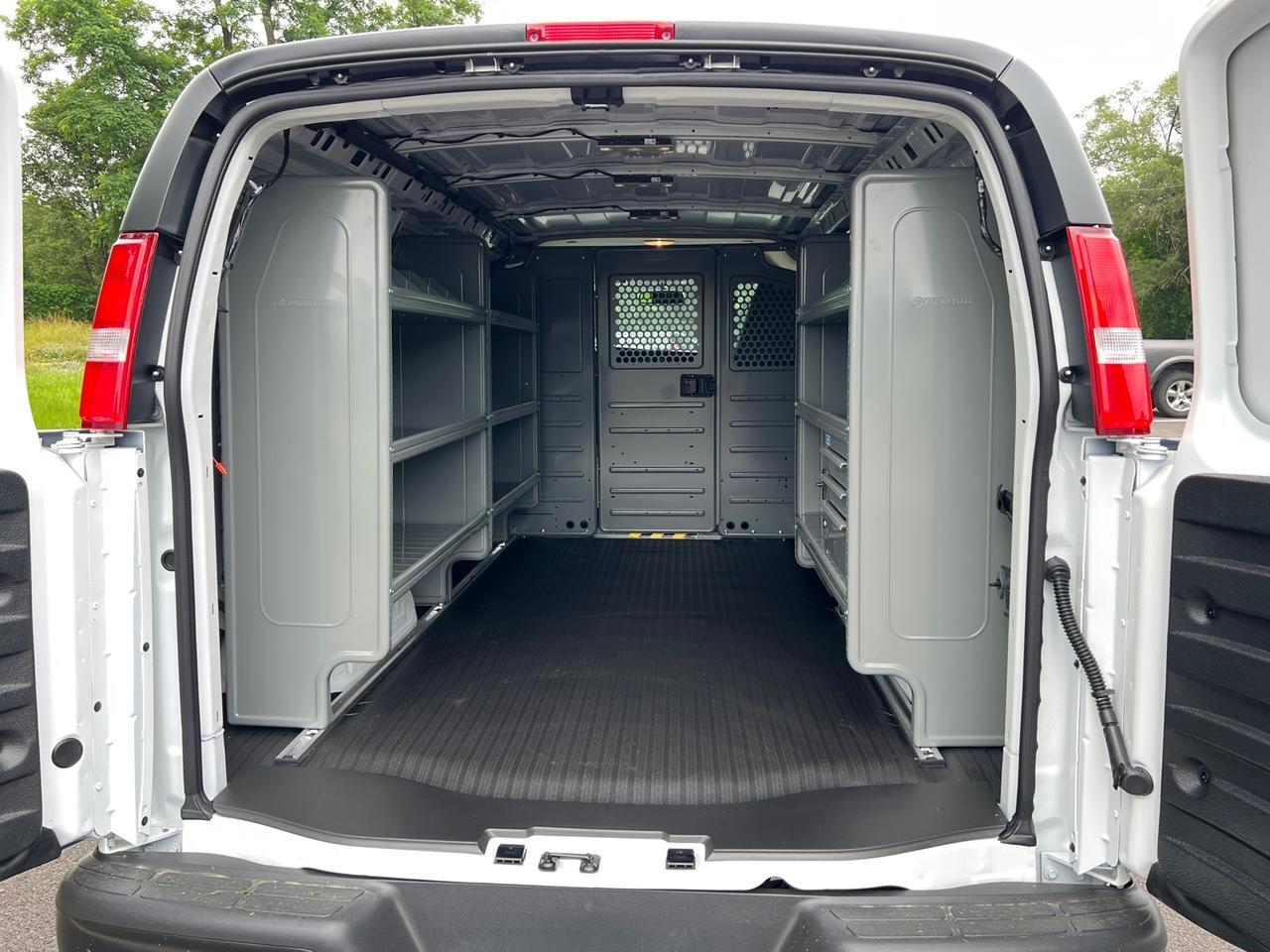 2025 GMC Savana 2500 Work Van Hagerstown MD
