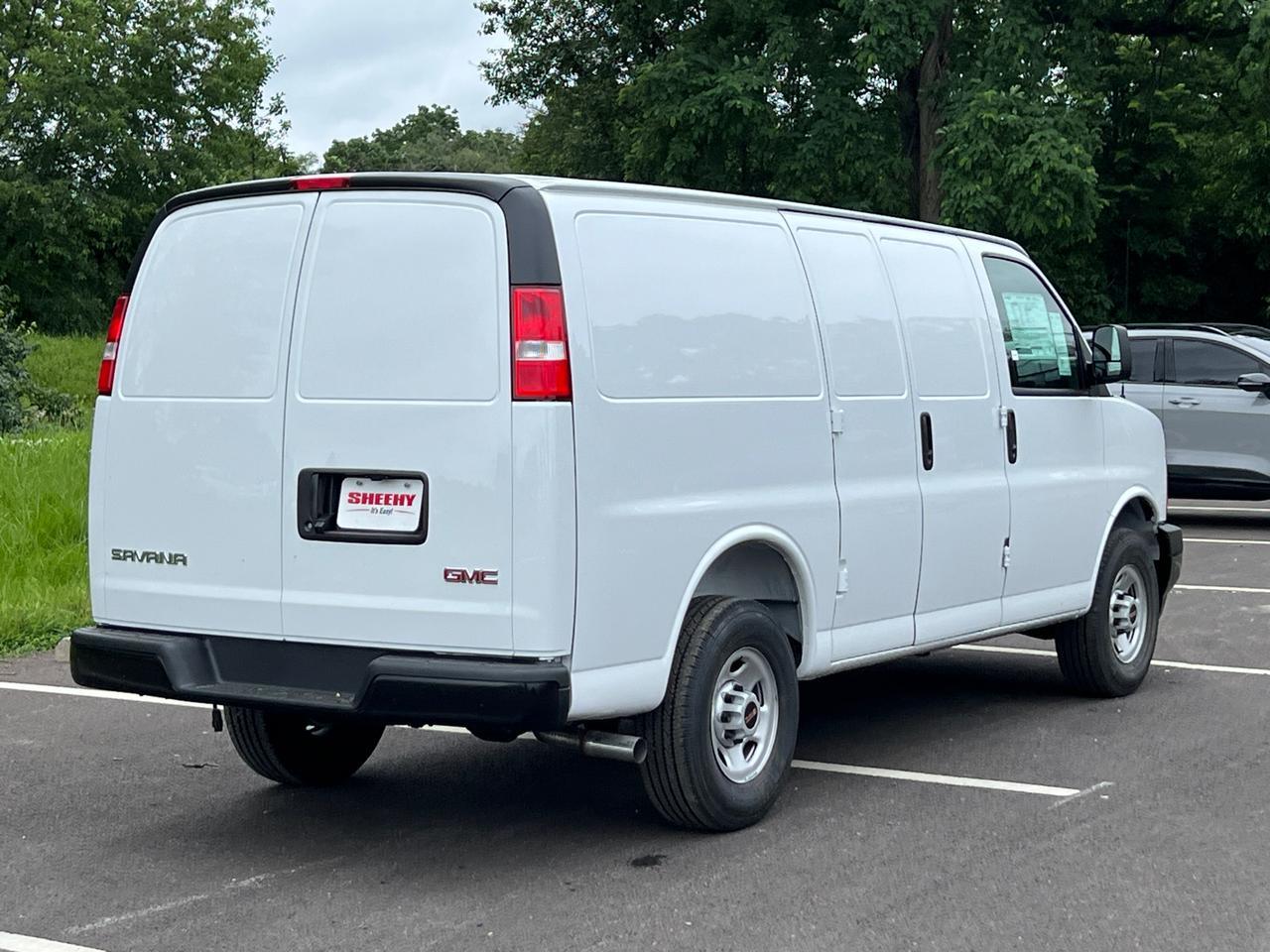 2025 GMC Savana 2500 Work Van Hagerstown MD