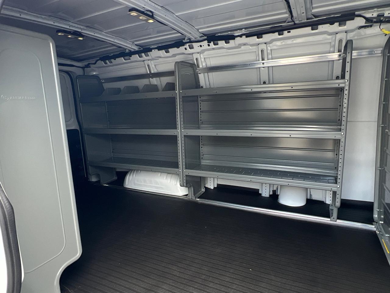 2025 GMC Savana 2500 Work Van Hagerstown MD