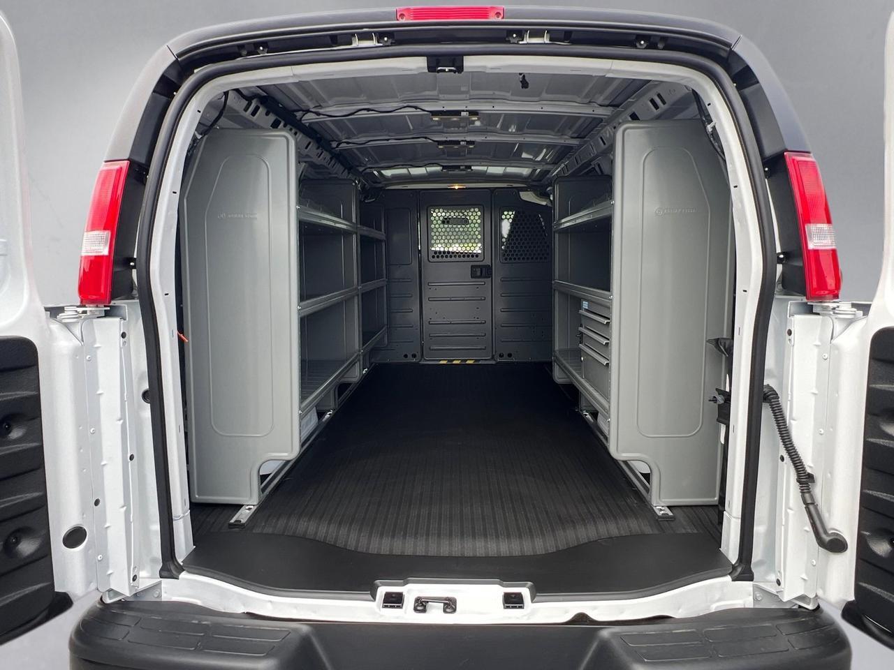 2025 GMC Savana 2500 Work Van Hagerstown MD