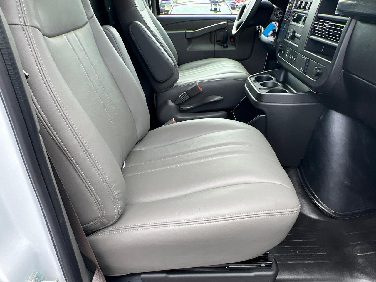 2025 GMC Savana 2500 Work Van Hagerstown MD