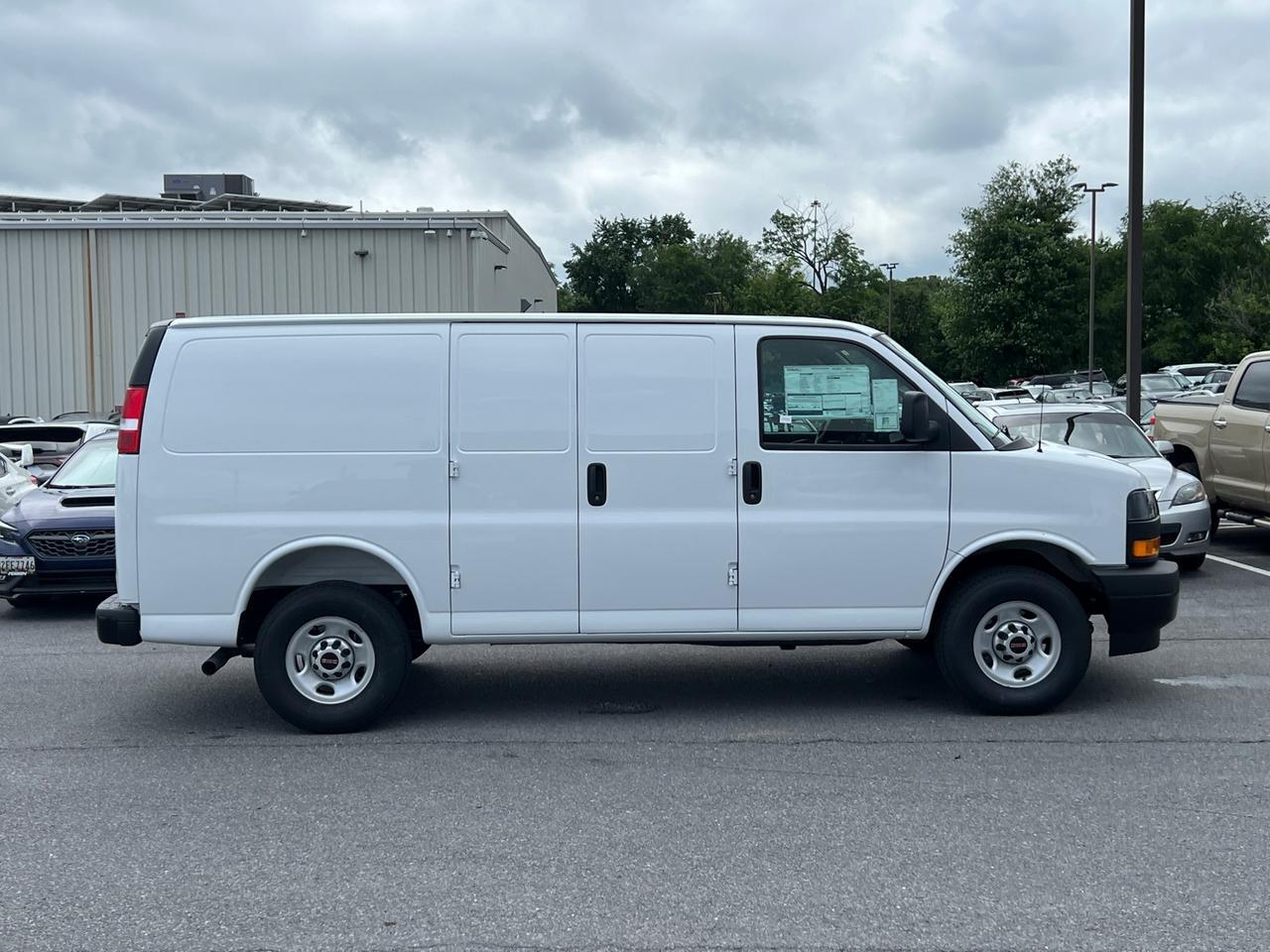 2025 GMC Savana 2500 Work Van Hagerstown MD