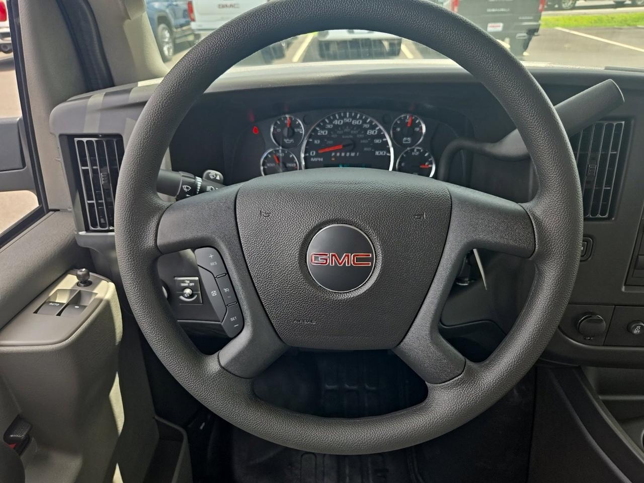 2025 GMC Savana Cargo 2500 Work Van Fredericksburg VA