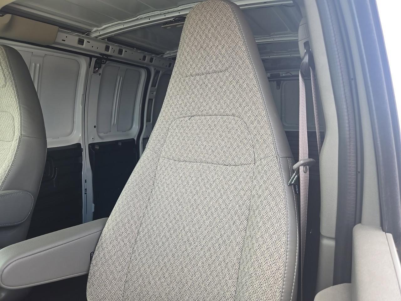 2025 GMC Savana Cargo 2500 Work Van Fredericksburg VA