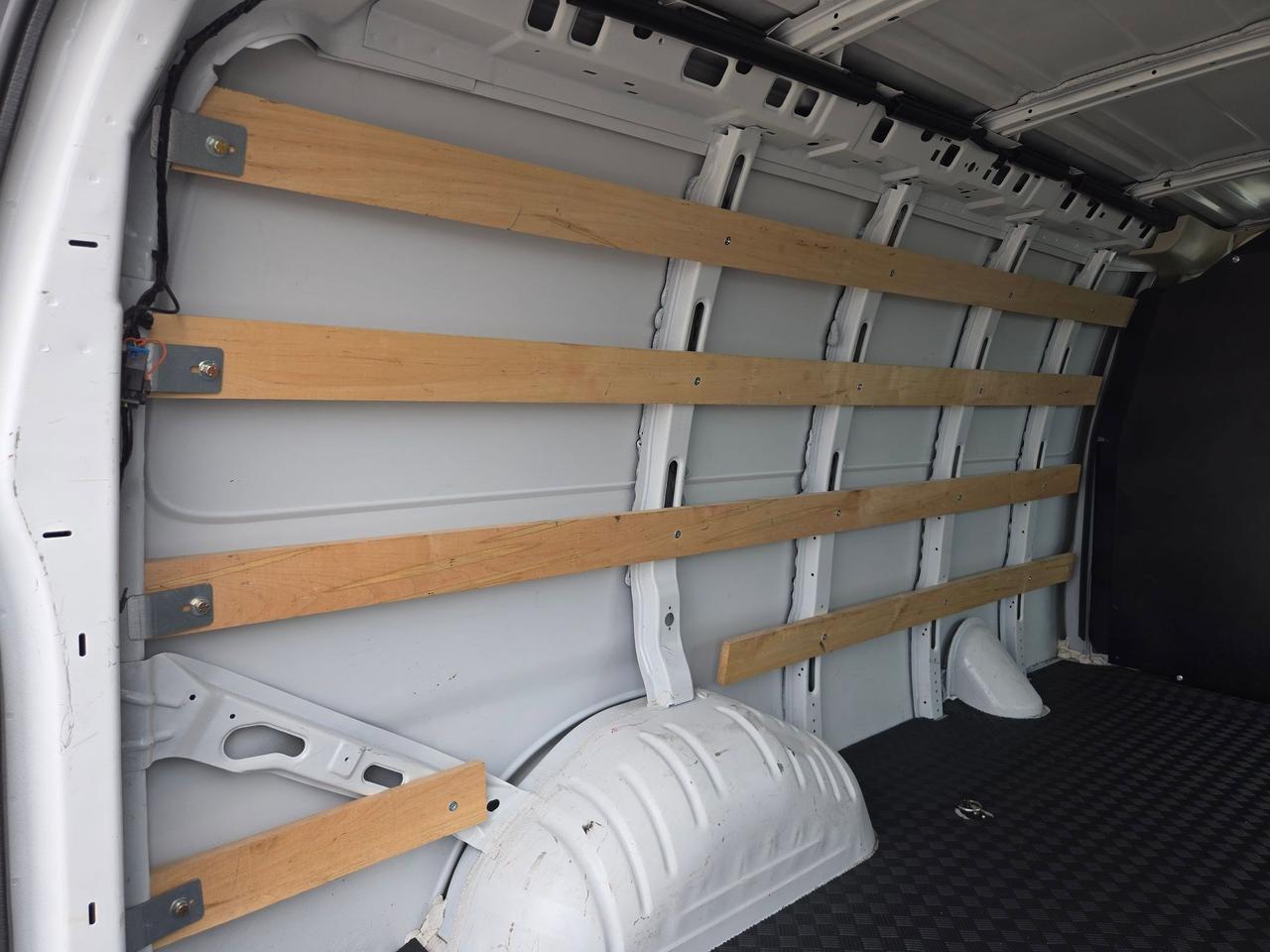 2025 GMC Savana Cargo Van CARGO Castroville TX