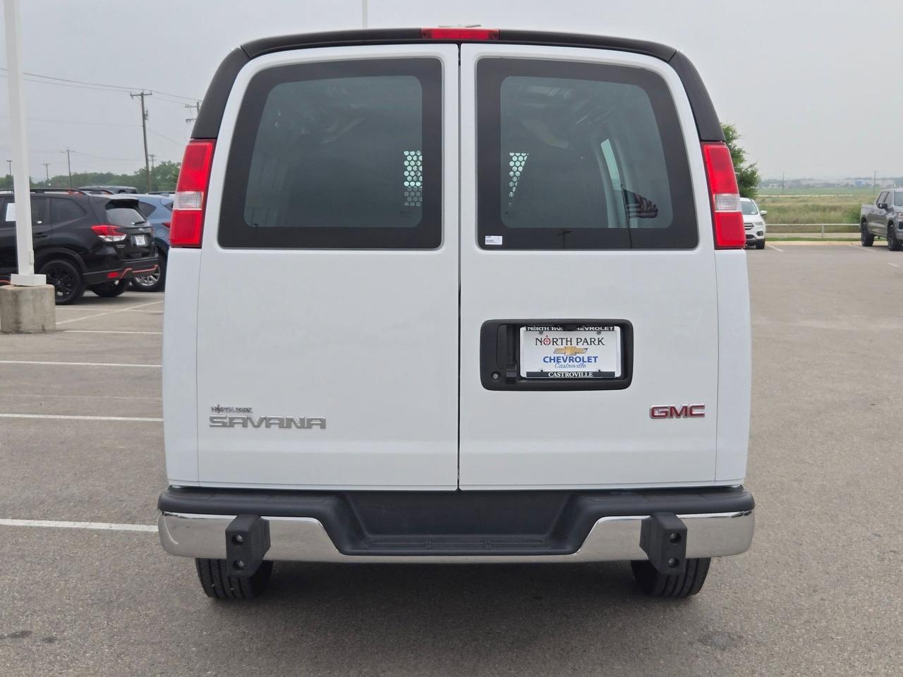 2025 GMC Savana Cargo Van CARGO Castroville TX