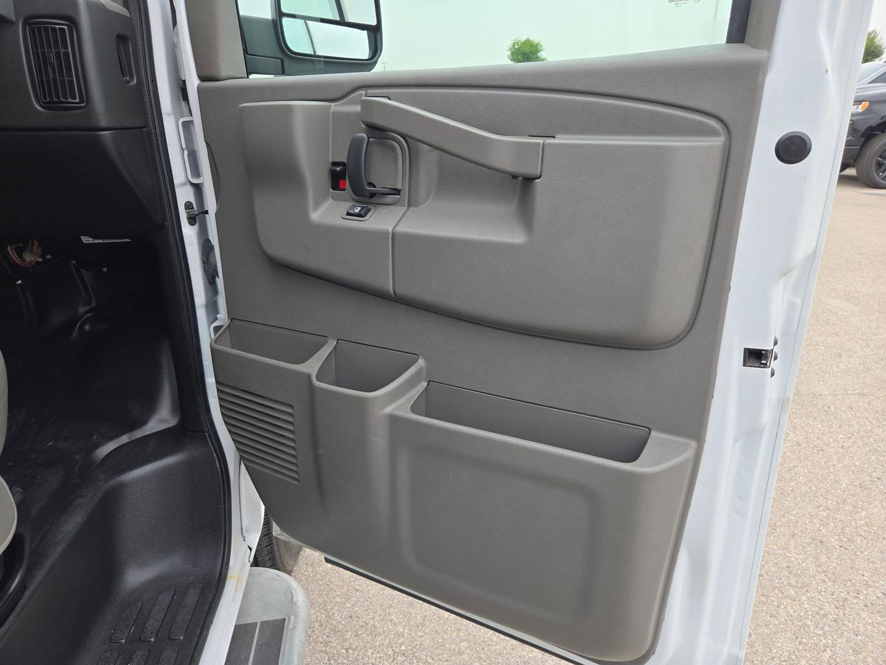 2025 GMC Savana Cargo Van CARGO Castroville TX