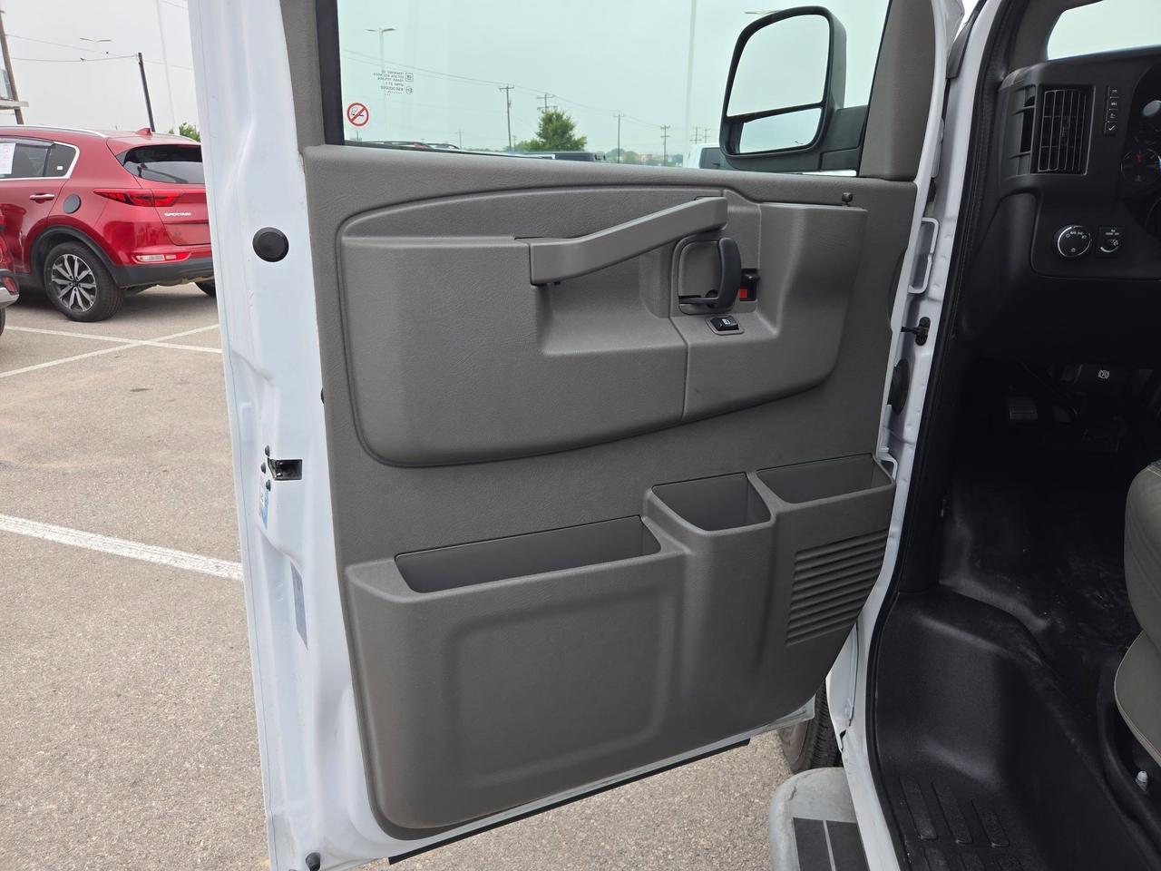 2025 GMC Savana Cargo Van CARGO Castroville TX