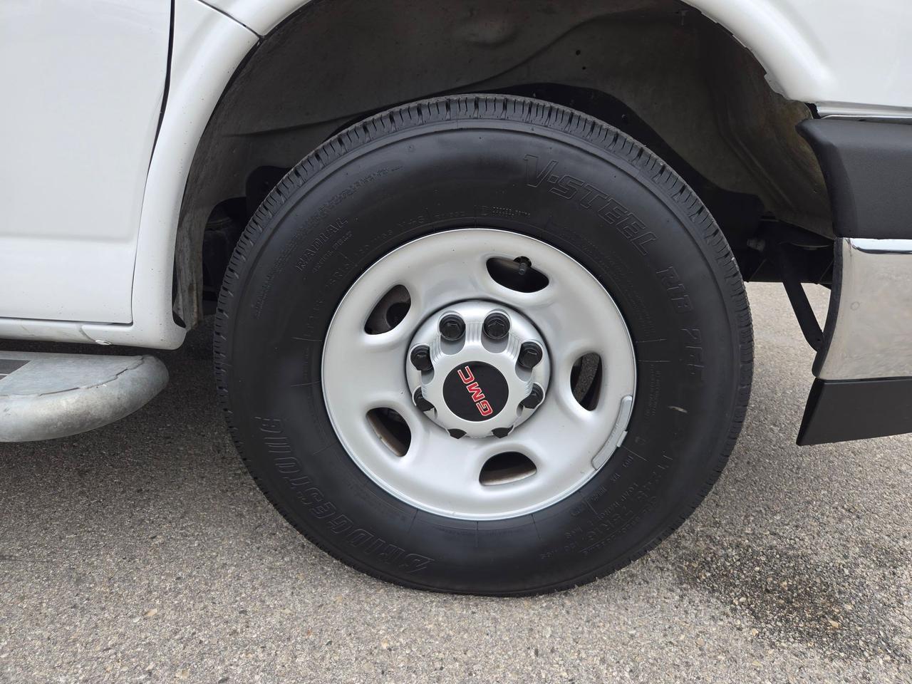 2025 GMC Savana Cargo Van CARGO Castroville TX