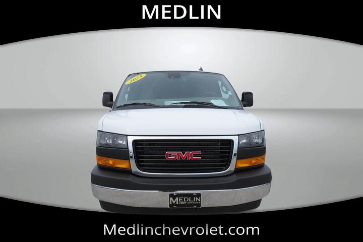 2025 GMC Savana Cargo Van RWD 3500 135 Wilson NC