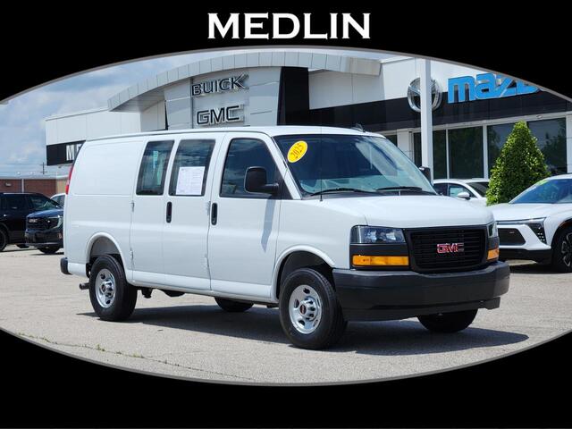 2025 GMC Savana Cargo Van Work Van Wilson NC
