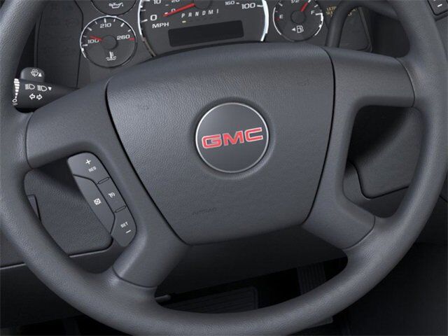 2025 GMC Savana Cutaway 3500 1WT Carbondale IL