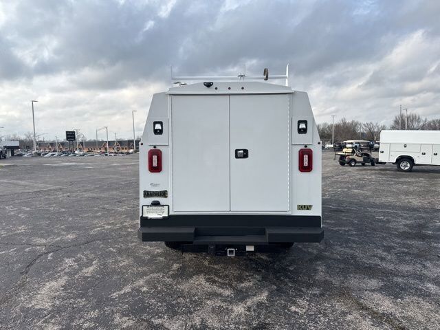 2025 GMC Savana Cutaway 3500 1WT Carbondale IL