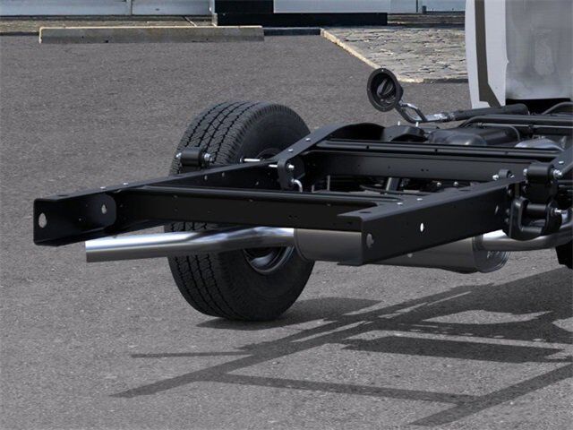 2025 GMC Savana Cutaway 3500 1WT Carbondale IL