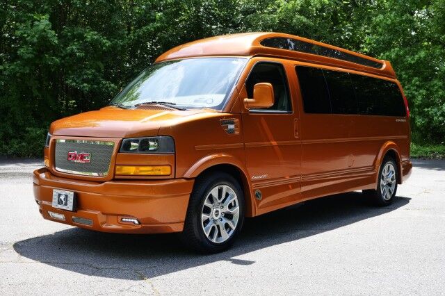2025 GMC Savana Explorer Conversion Van / Limited SE / 9 Passenger! High Point NC
