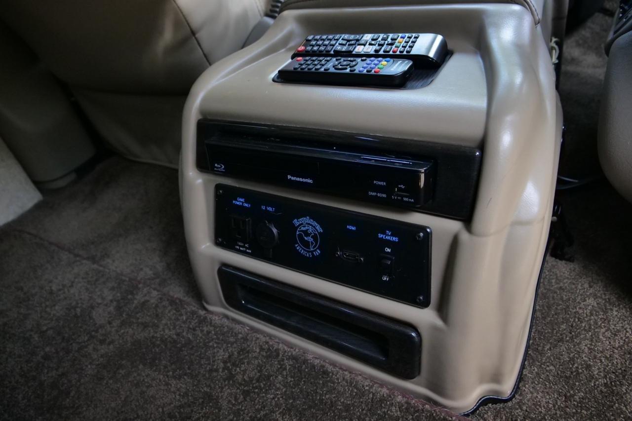 2025 GMC Savana Explorer Conversion Van / Limited SE / 9 Passenger! Lincolnton NC
