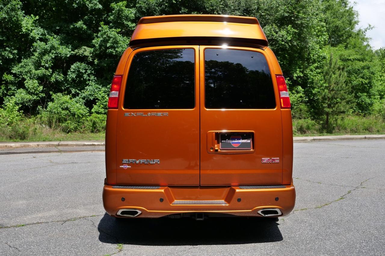 2025 GMC Savana Explorer Conversion Van / Limited SE / 9 Passenger! Lincolnton NC