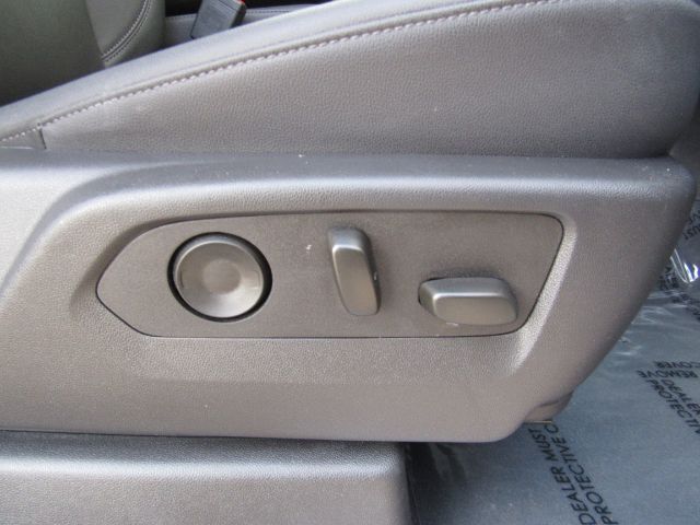 2025 GMC Sierra 1500 2WD Crew Cab Short Box SLT Plano TX