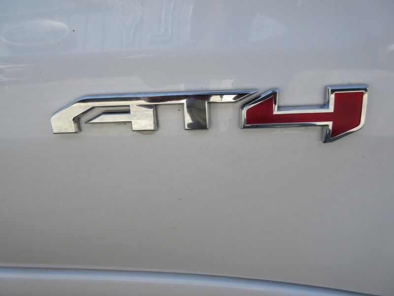 2025 GMC Sierra 1500 4WD Crew Cab 147 AT4 St. George SC