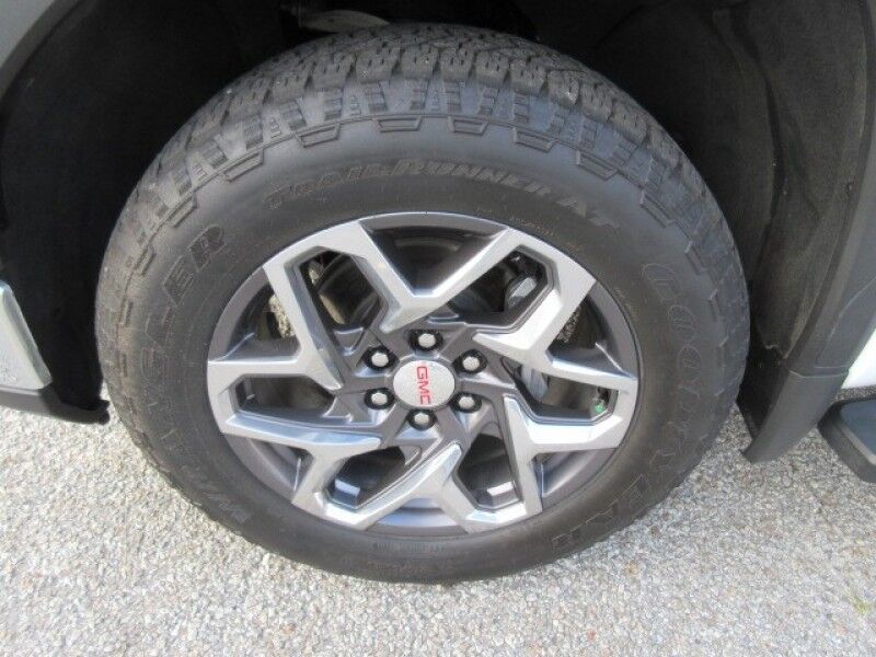 2025 GMC Sierra 1500 4WD Crew Cab 147 SLT Saint George SC
