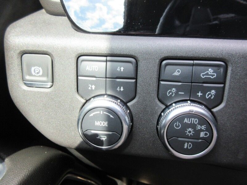 2025 GMC Sierra 1500 4WD Crew Cab 147 SLT St. George SC