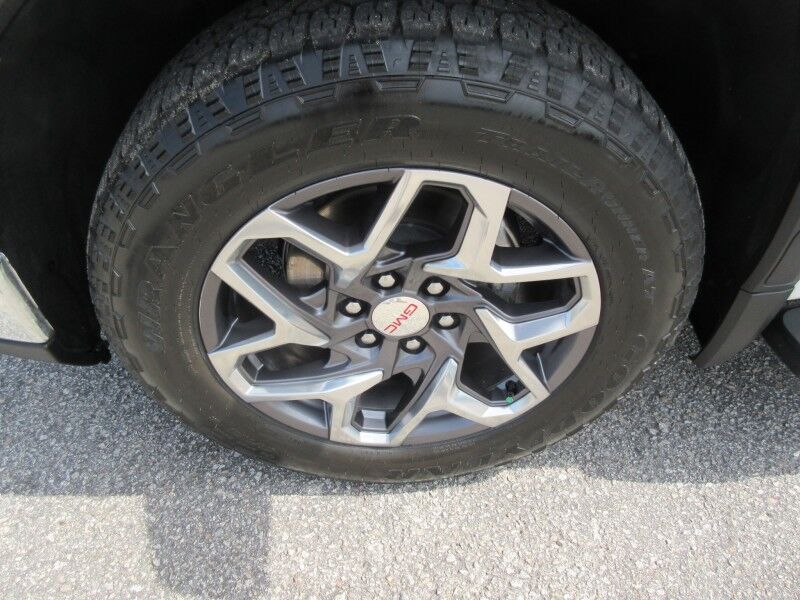 2025 GMC Sierra 1500 4WD Crew Cab 147 SLT St. George SC